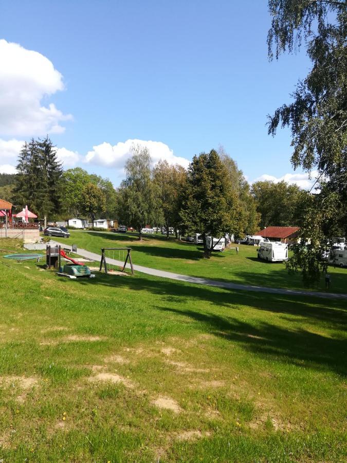 Kemp Lipno - Jenisov Hotel Horní Planá Exterior foto